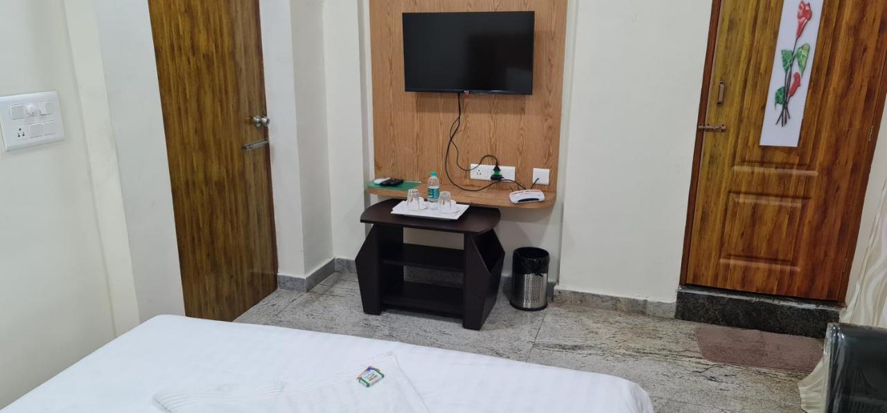 Vijay Shree Inn Vellore Eksteriør billede
