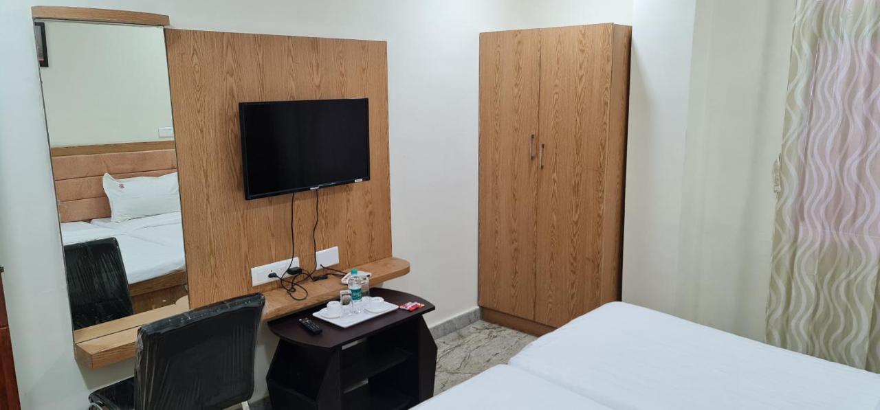 Vijay Shree Inn Vellore Eksteriør billede