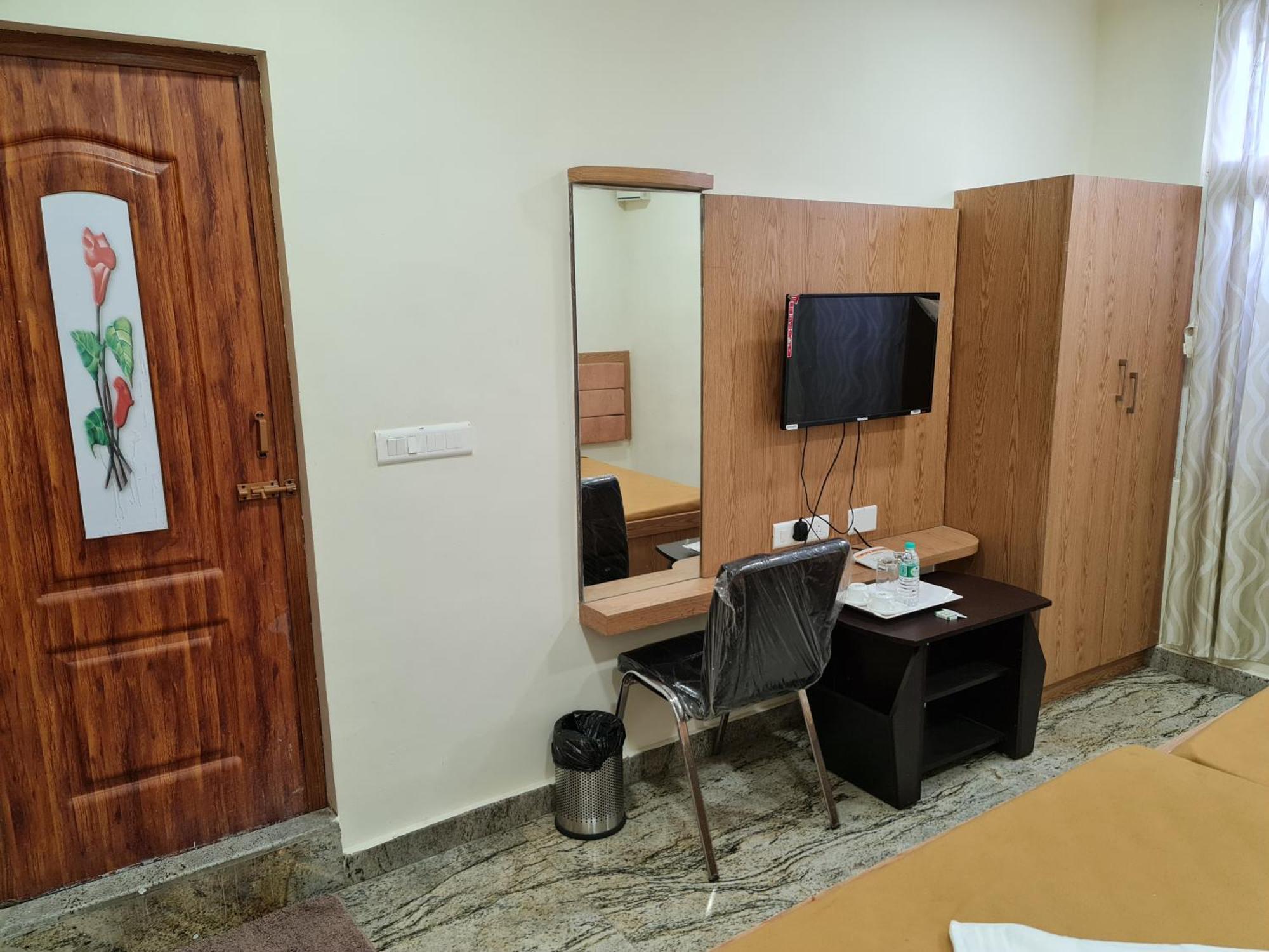 Vijay Shree Inn Vellore Eksteriør billede